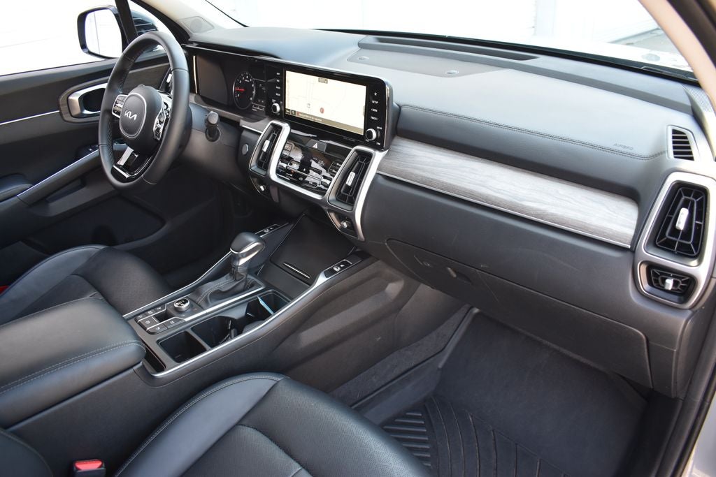 2023 Kia Sorento X-Line EX
