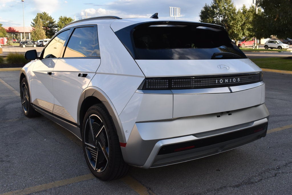 2025 Hyundai IONIQ 5 Limited