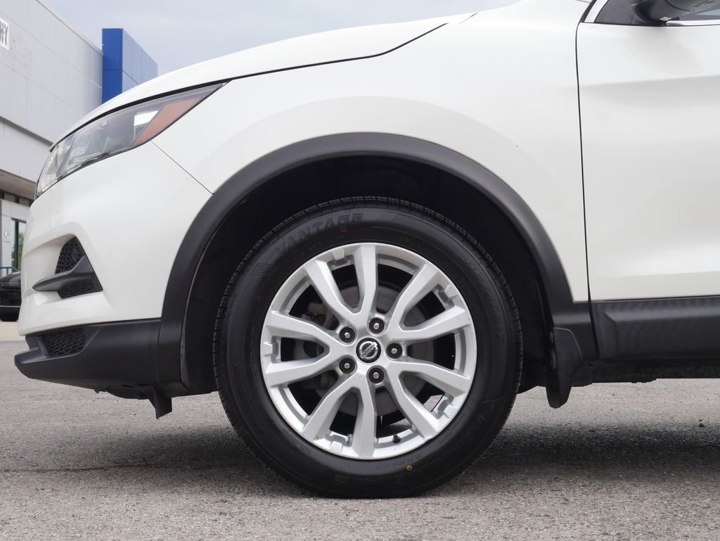 2020 Nissan Rogue Sport SV
