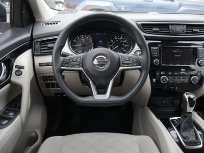 2020 Nissan Rogue Sport SV