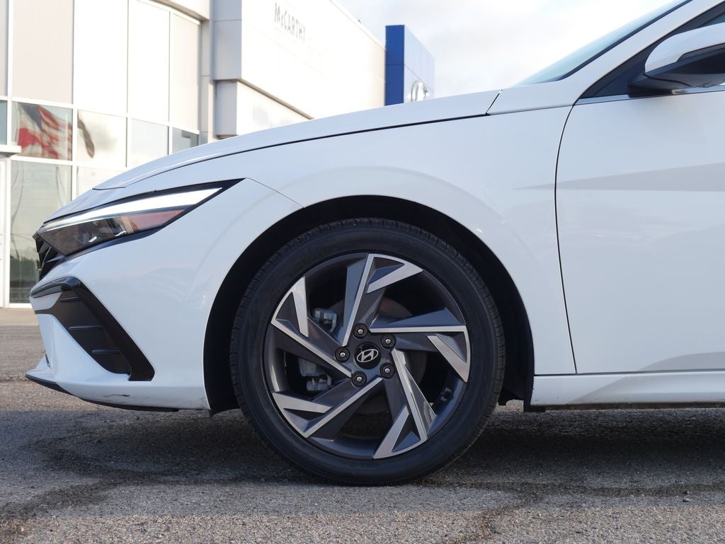 2025 Hyundai Elantra Hybrid Limited
