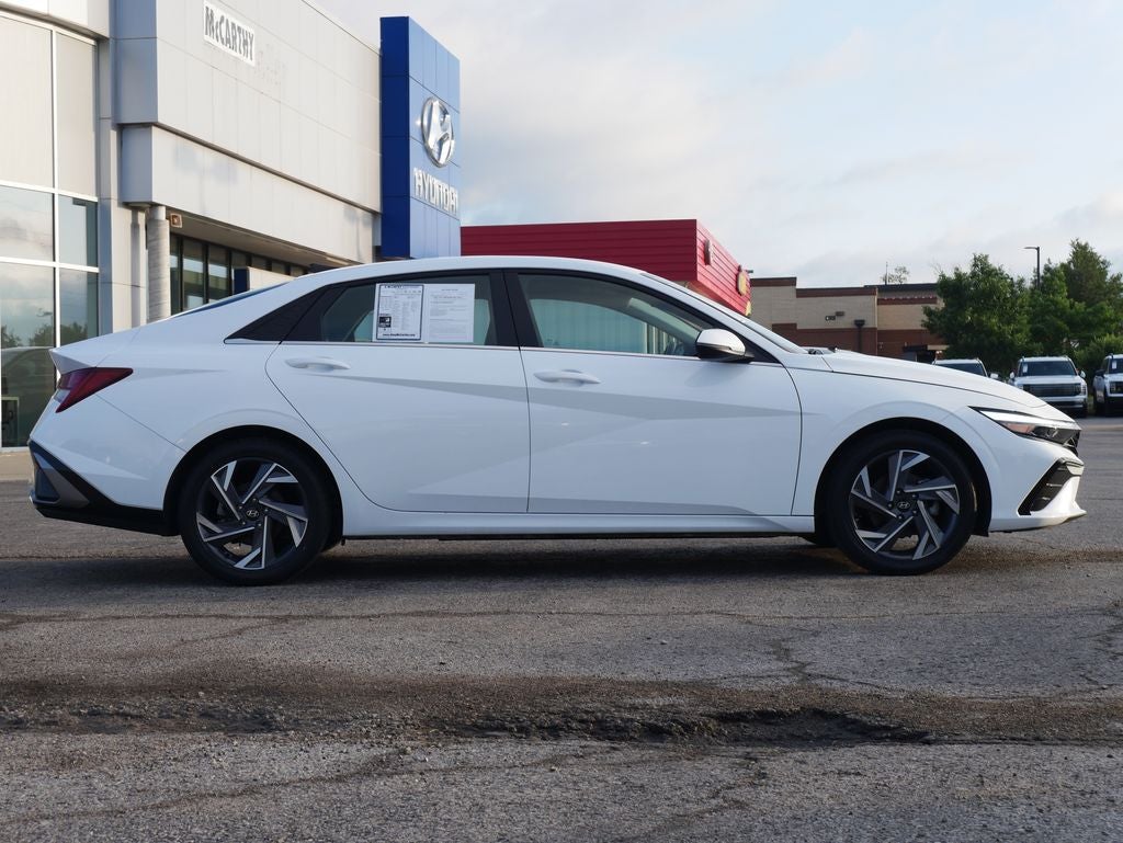 2025 Hyundai Elantra Hybrid Limited