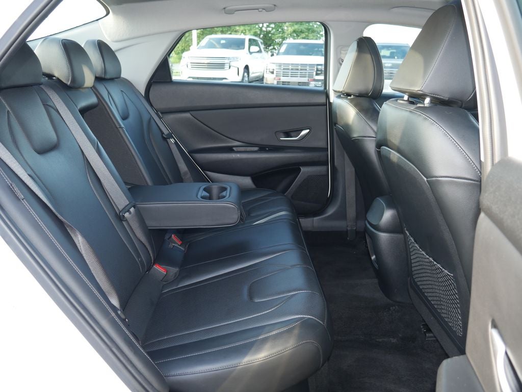 2025 Hyundai Elantra Hybrid Limited