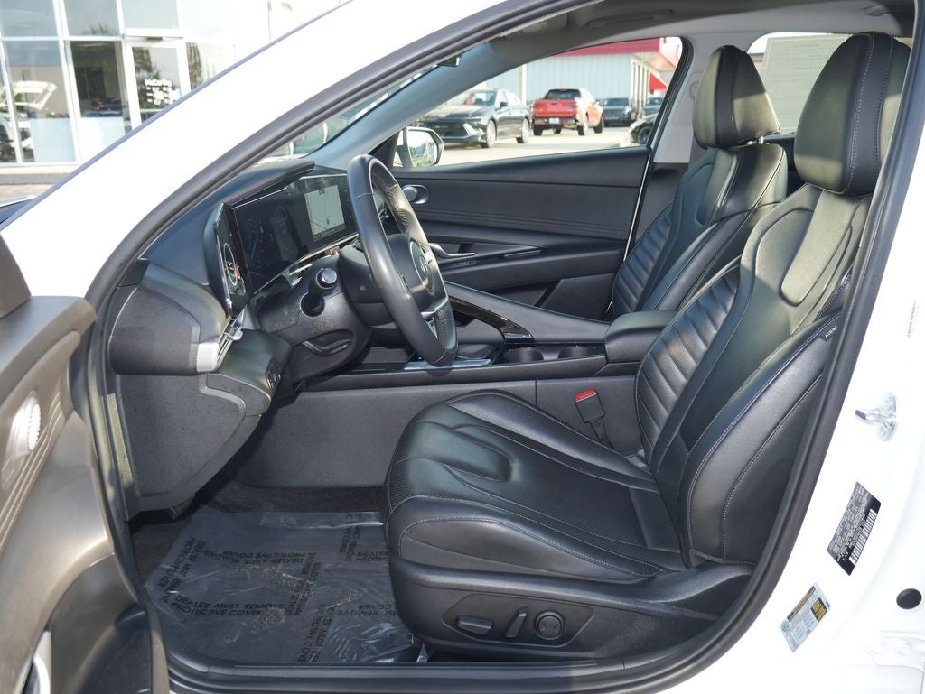 2025 Hyundai Elantra Hybrid Limited